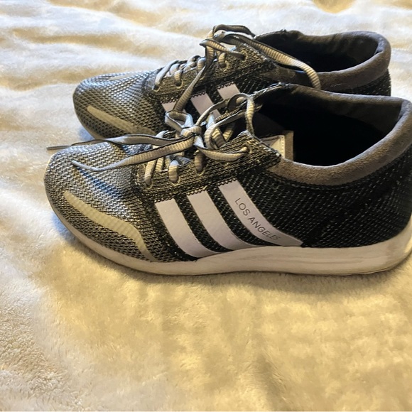 Adidas Los Angeles - Picture 3 of 4